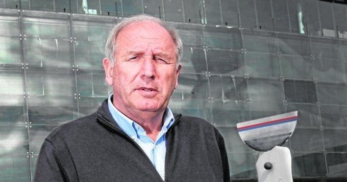 富勒姆中场帕利尼亚的前经纪人梅拉在接受sport1的采访时表示，帕利尼亚仍希望加盟拜仁。